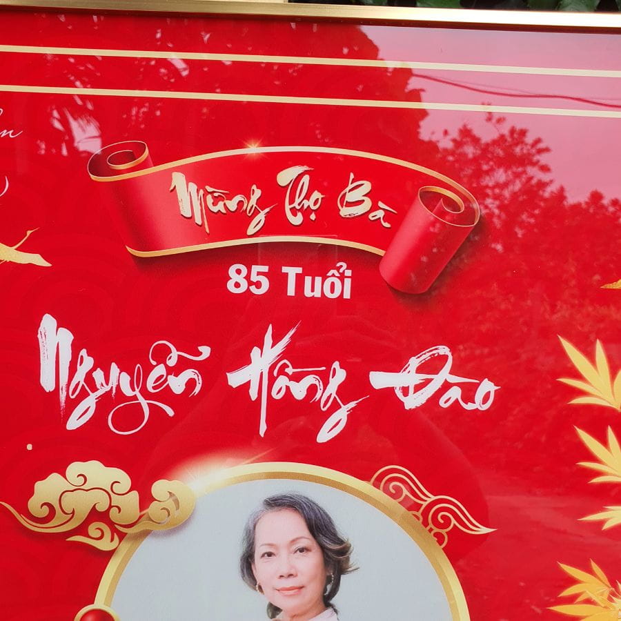 Thông tin bà trên mẫu tranh mừng thọ G5