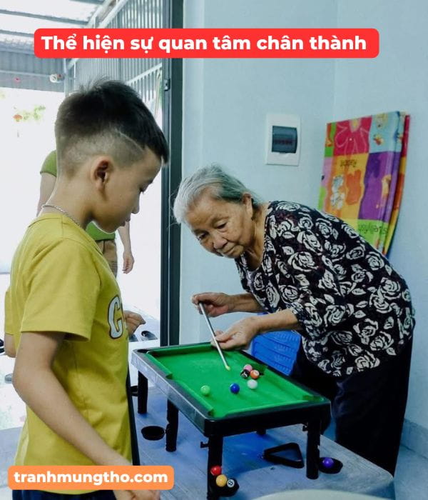 Thể hiện sự quan tâm chân thành